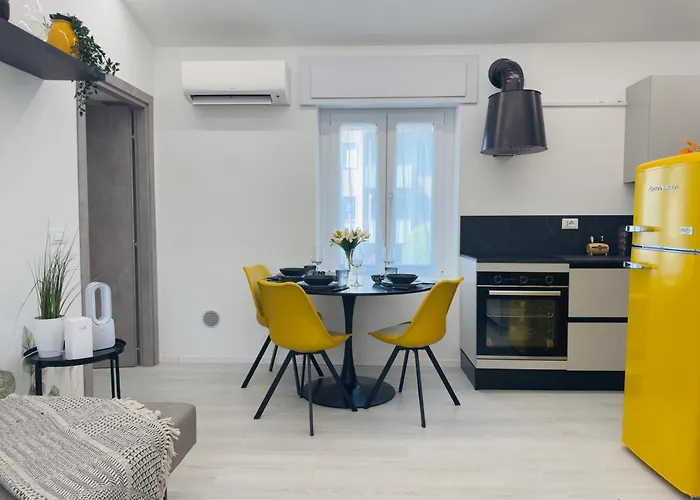 Francy's House - Modern - *